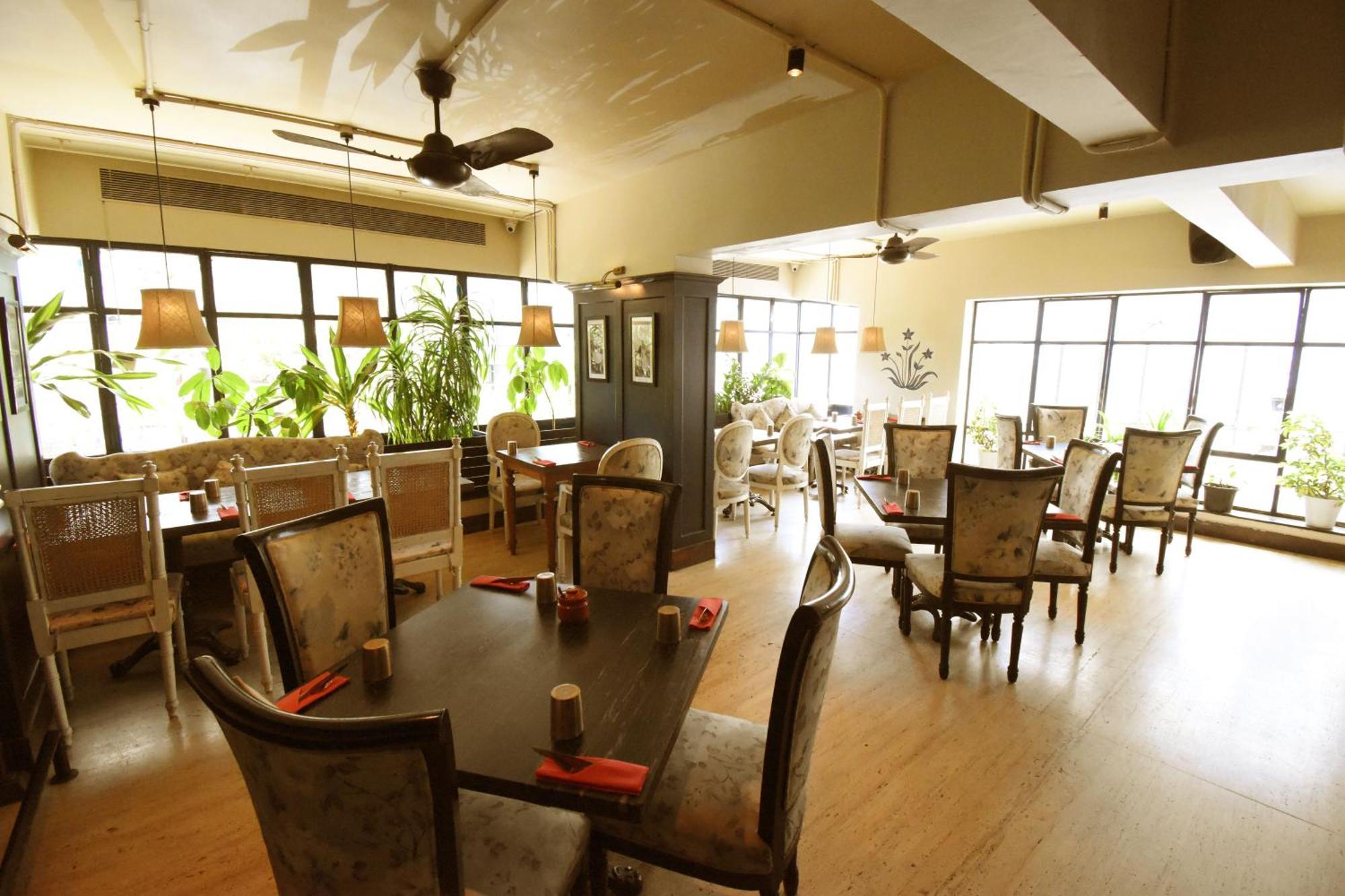 Kings International Juhu Hotell Mumbai Eksteriør bilde