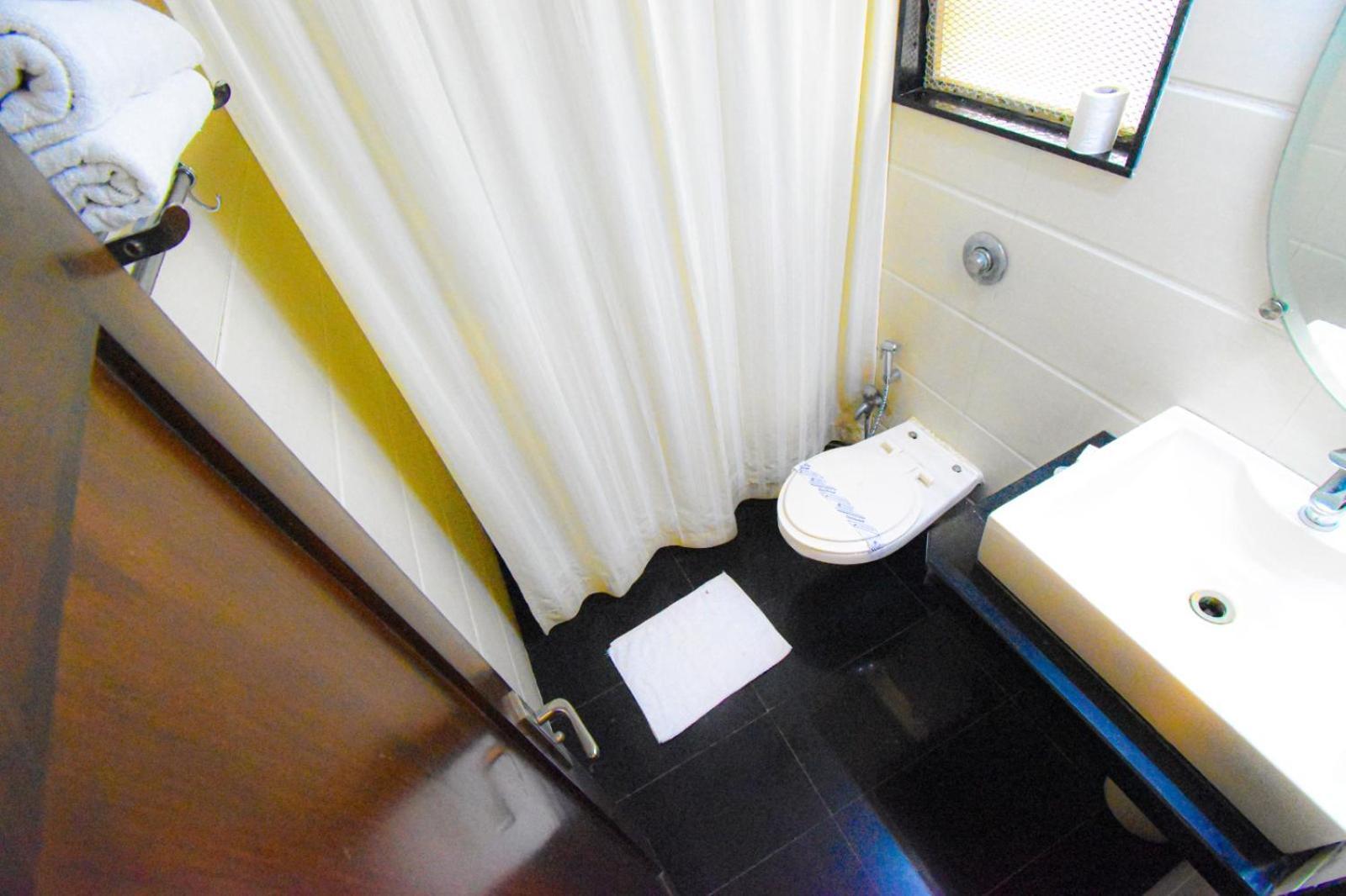 Kings International Juhu Hotell Mumbai Eksteriør bilde