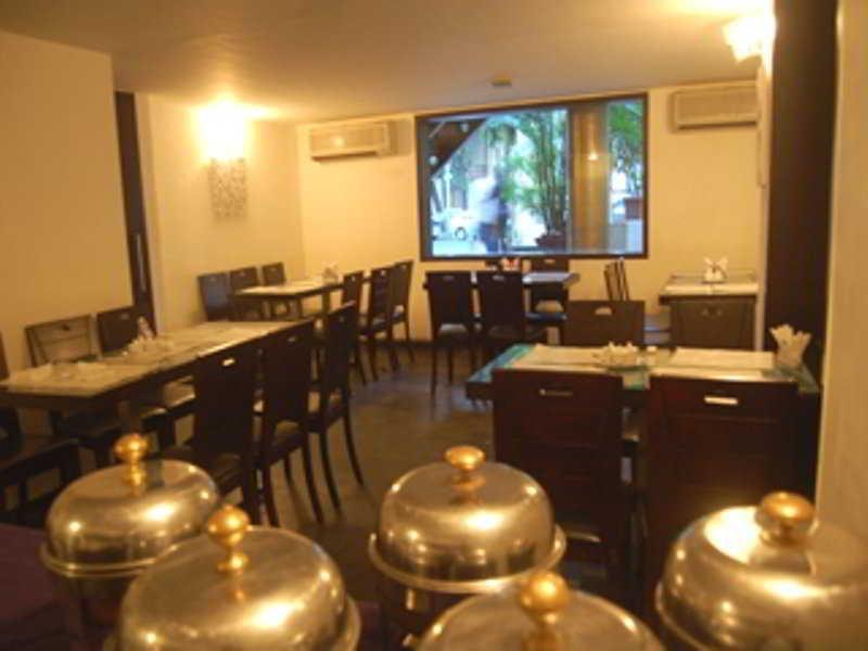 Kings International Juhu Hotell Mumbai Eksteriør bilde